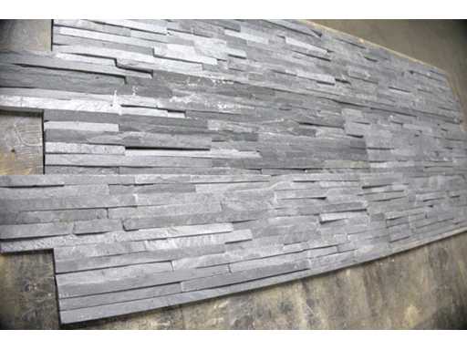 Natural stone wall cladding (approx.11.55m²)