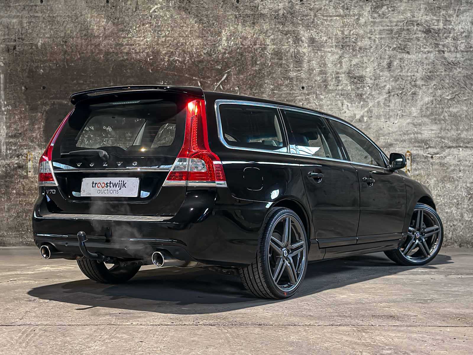 Volvo V70 2.0 T5 Summum 241pk 2017, Z-082-HJ