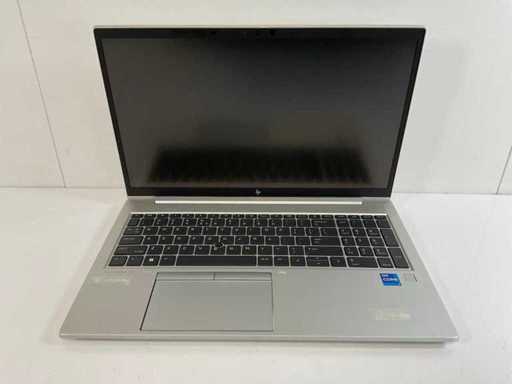 HP EliteBook 850 G8 15,5", Core(TM) i7 11. generacji, 16 GB RAM, 512 GB NVMe Laptop