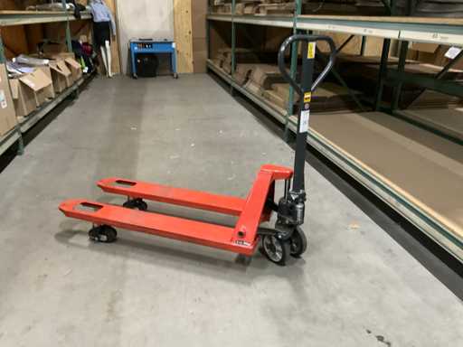 2020 Basic HPT 020 Hand Hydraulic Pallet Jack