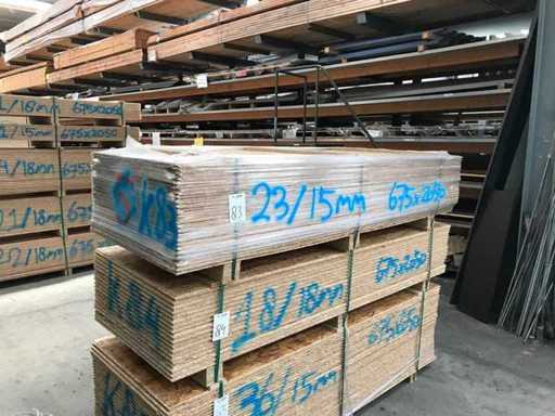 Foglie OSB 15mm 675x2050mm (23x)