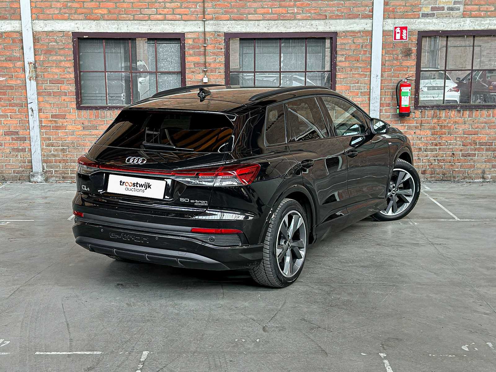 Audi Q4 e-tron 50 quattro Launch Edition S Competition 77 kWh 299pk 2022 (Original Dutch + 1st owner), P-122-GB 