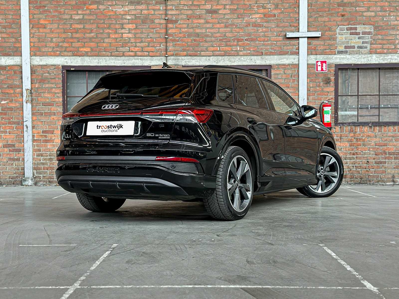 Audi Q4 e-tron 50 quattro Launch Edition S Competition 77 kWh 299pk 2022 (Original Dutch + 1st owner), P-122-GB 