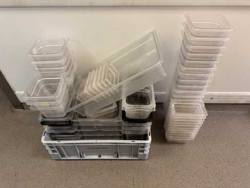 Diverse kunststof gastronormbakken