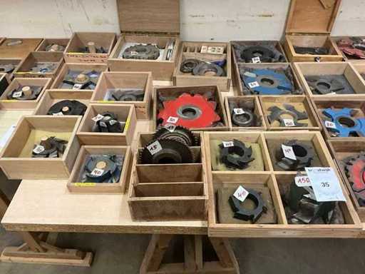 Broyage de profils de fête