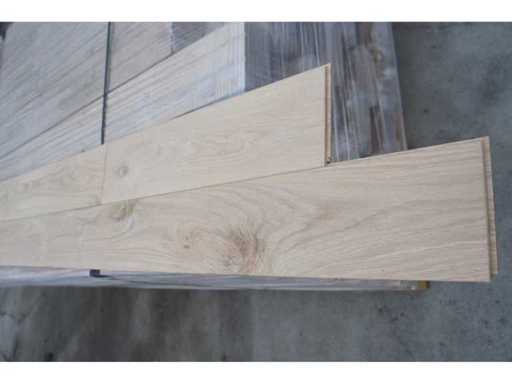 77,21 m² Parchet masiv de stejar 15mm