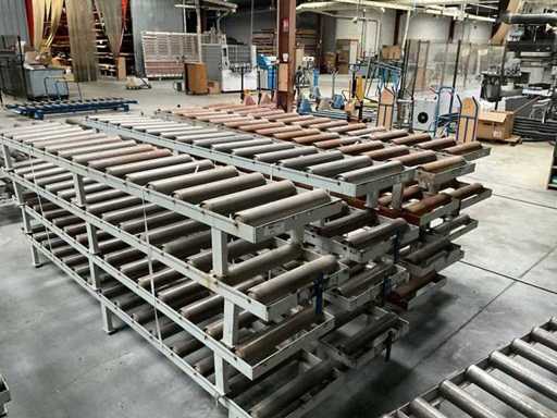 Set of 16 roller conveyors