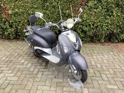 Monopattino AGM D-774-ZP