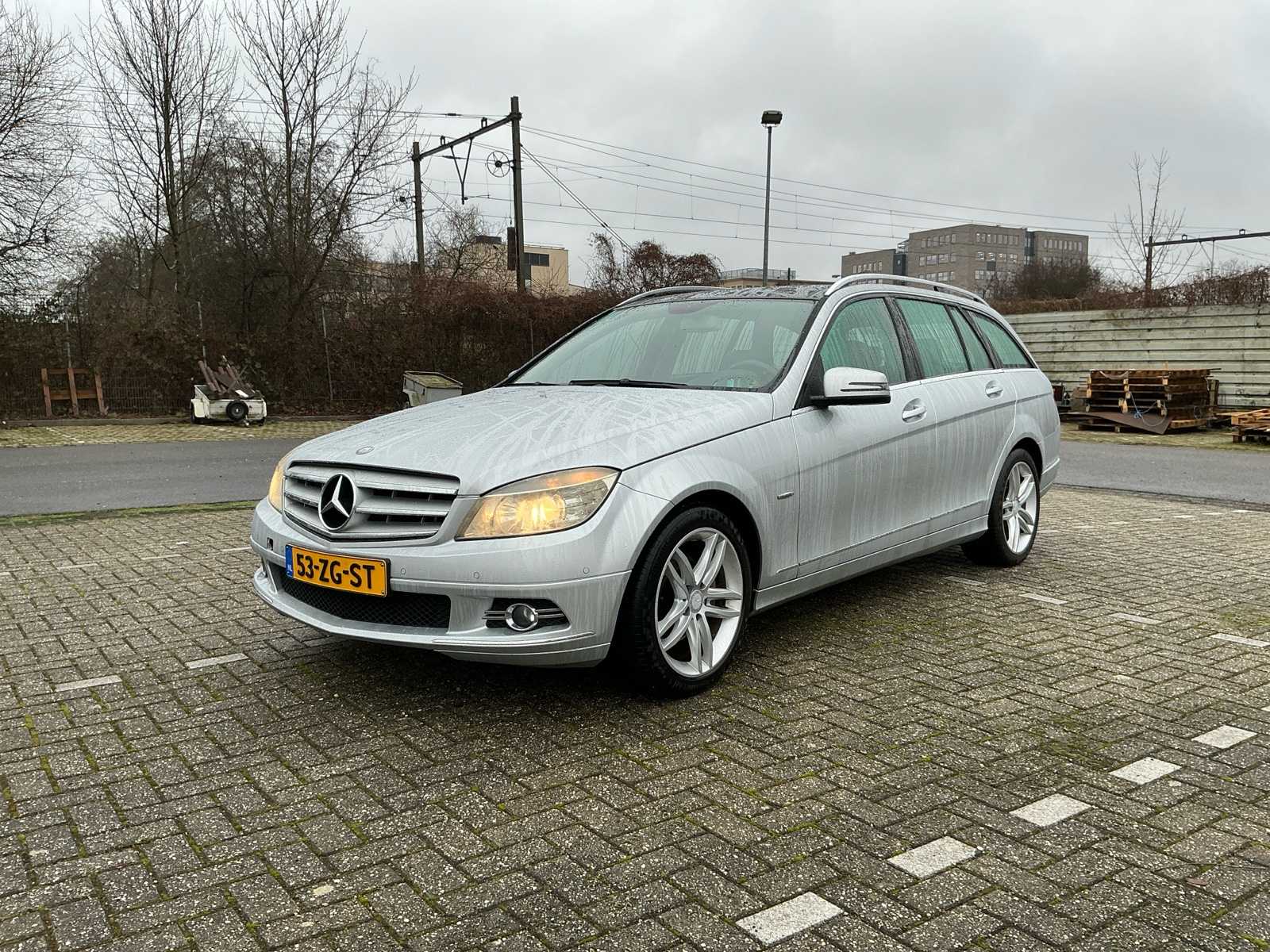 2008 Mercedes-Benz C-Class Estate 280 Avantgarde Passenger Car