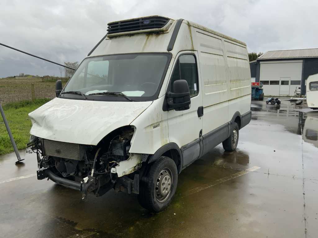 Iveco Daily 35S17 Véhicule utilitaire