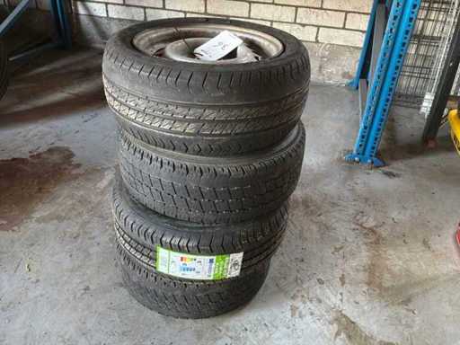 Anhängerreifen (4x)