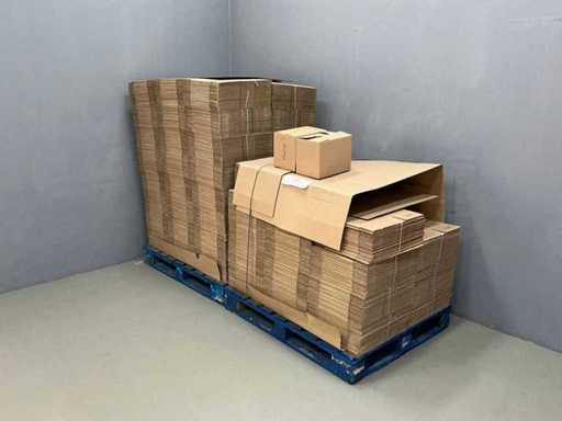 Boîte en carton - 28,5x19x22 cm (2220x)