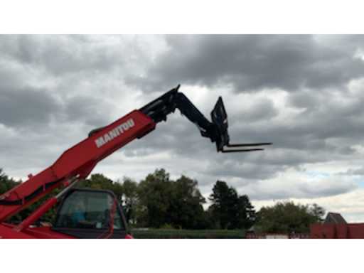 b995aacc-9591-4187-89d5-61d029fccb82.mp4