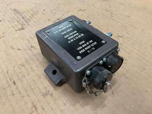 C.E.Niehoff & Co 76761-N3221 Regulator