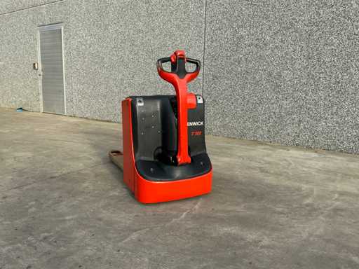 2015 Linde T18 Electric Pallet Truck