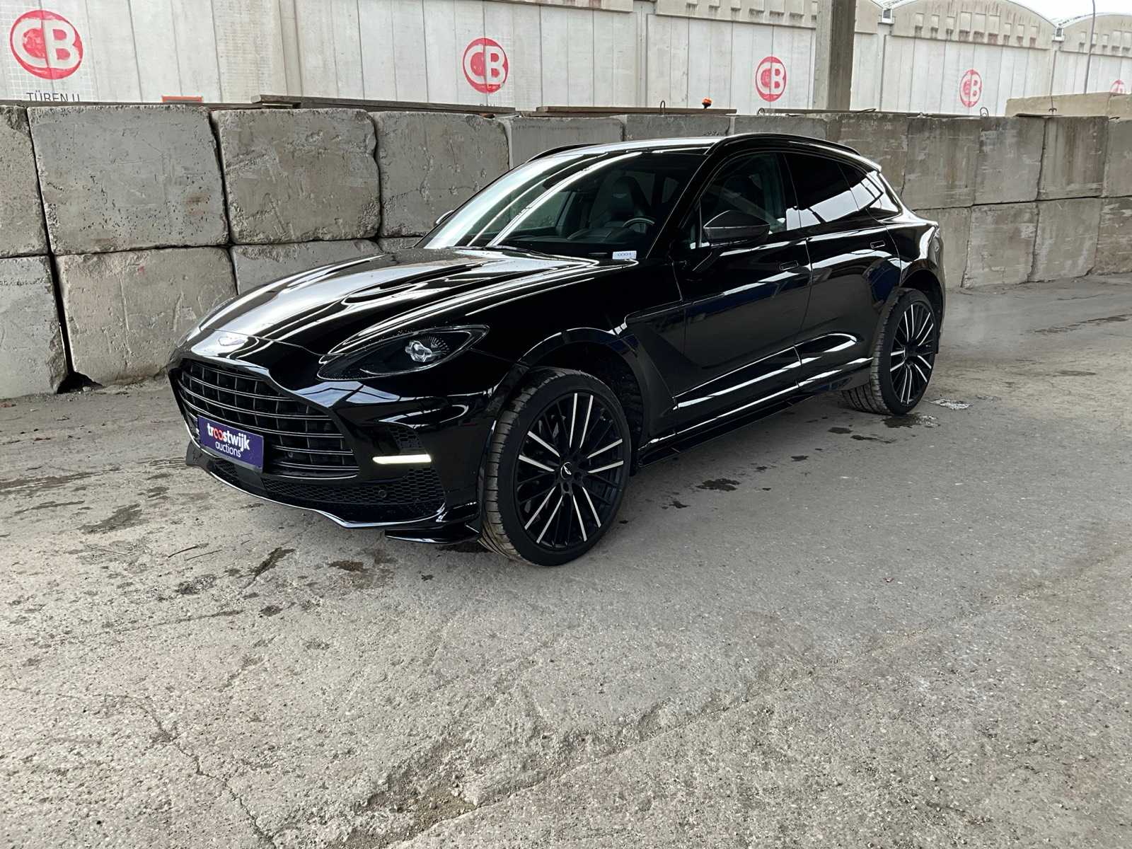 Aston Martin DB7 Car