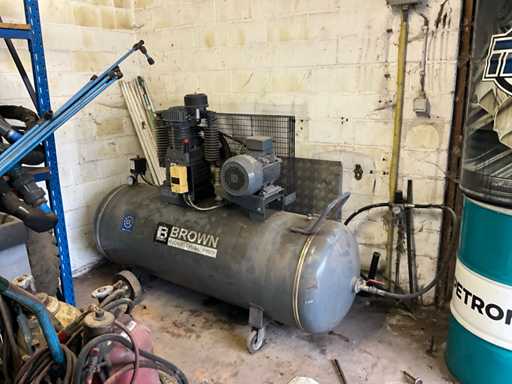 Brown Industrail Pro Compressor 500L 2006 con