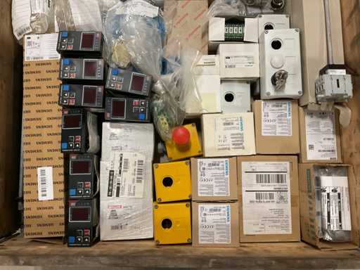 Lotto di materiale per l'installazione