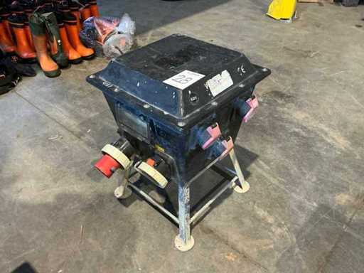 Boîte de distribution électrique
