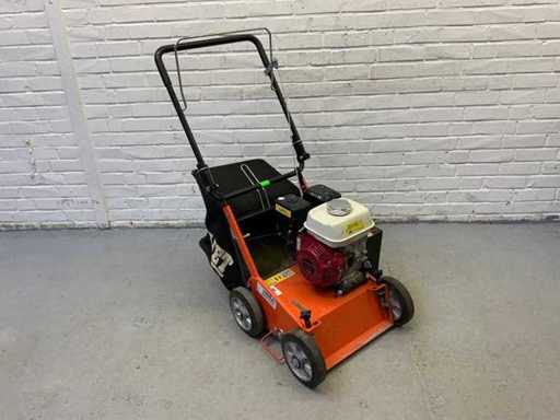 Eliet - E401 - 2014 - Scarificator motorizat