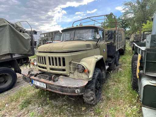 ZIL 131 legervoertuig