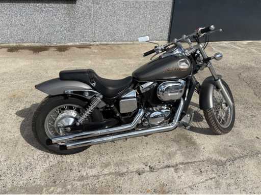 2001 Honda Black Widow RC48 Motociclet?