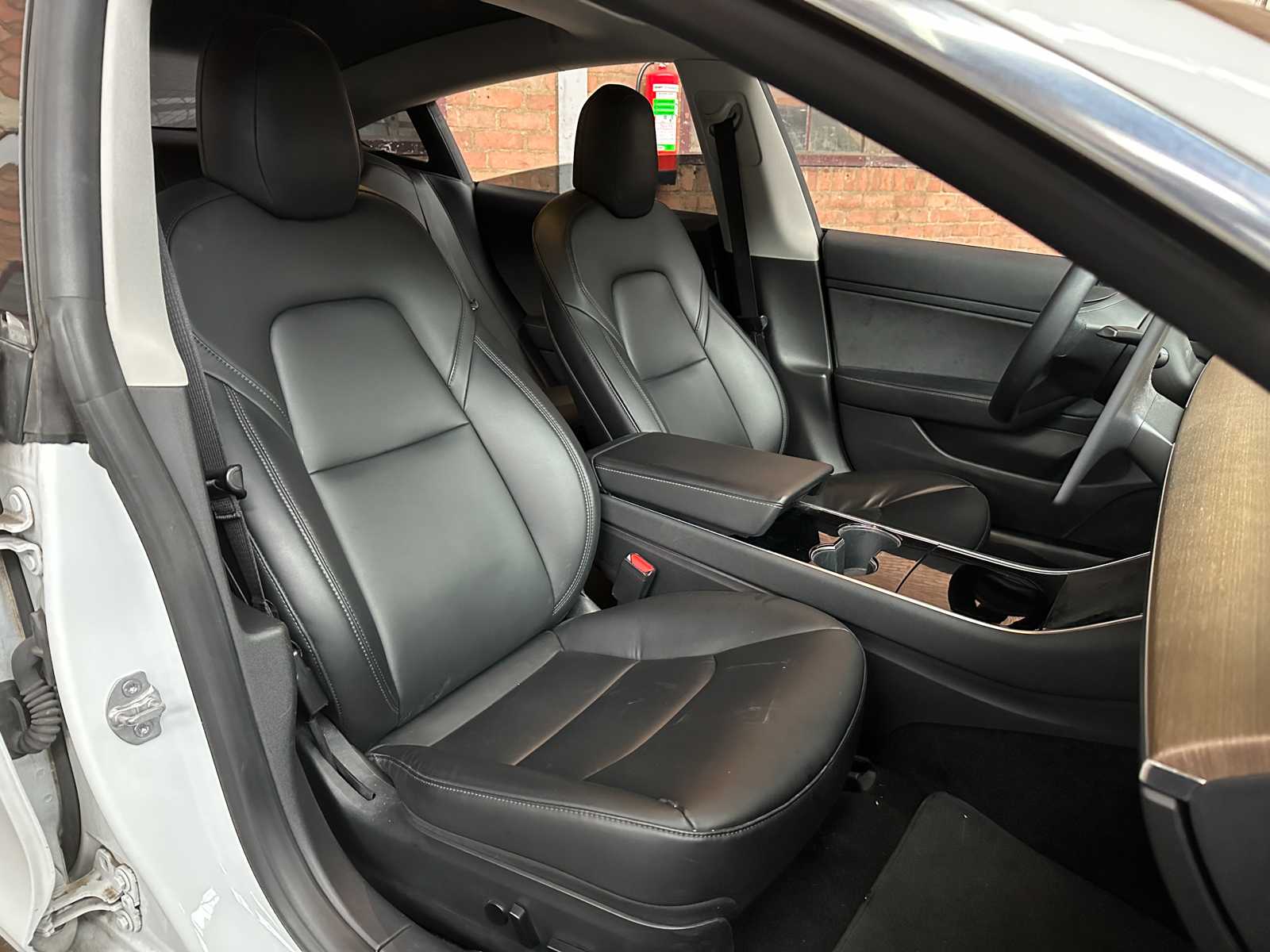 Tesla Model 3 Stnd.RWD Plus 60 kWh 238pk 2020, K-215-FG