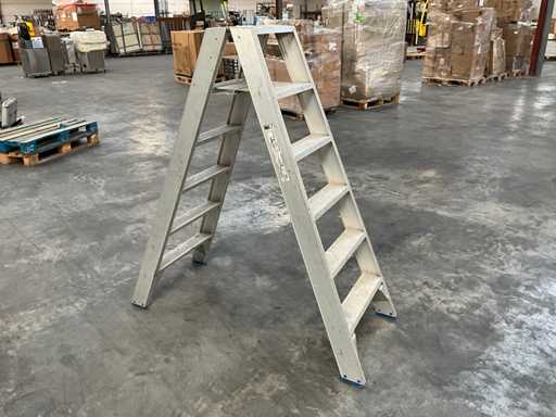 Escaliers en aluminium