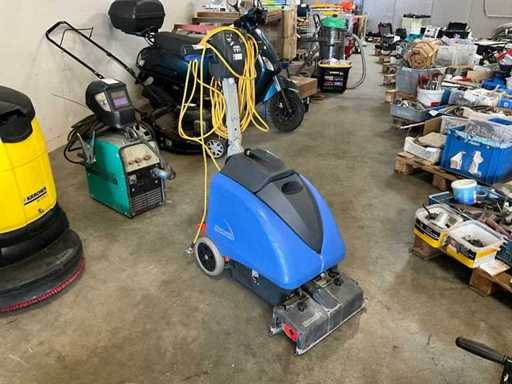 Numatic Floor Cleaner