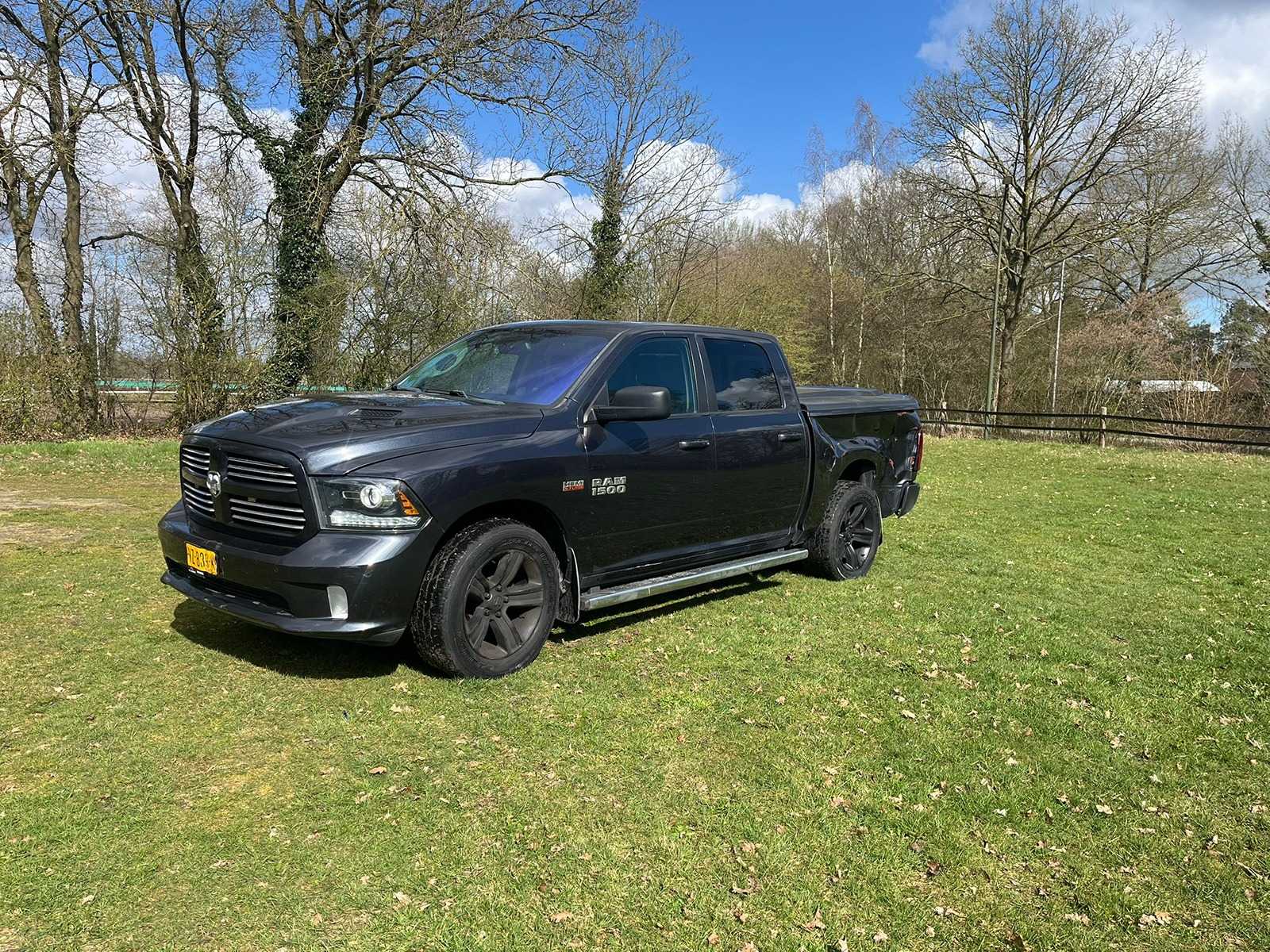 Dodge – Ram 1500 – 5,7 V8 QC 6'4 – Pojazd użytkowy – VZ-839-K