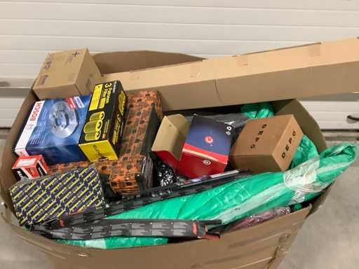 Paleta części samochodowych