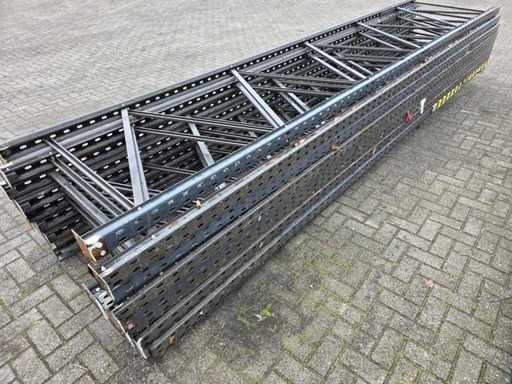 Pallet rack uprights + beams