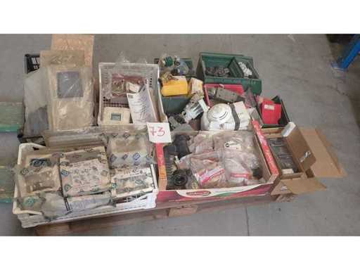 Material de echipamente electrice