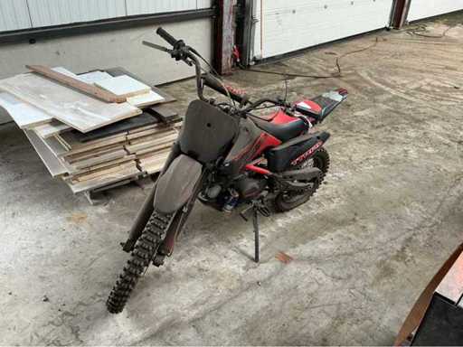 TT125 Dirt Bike