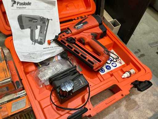 Paslode Impulse IM65A F16 Battery tacker