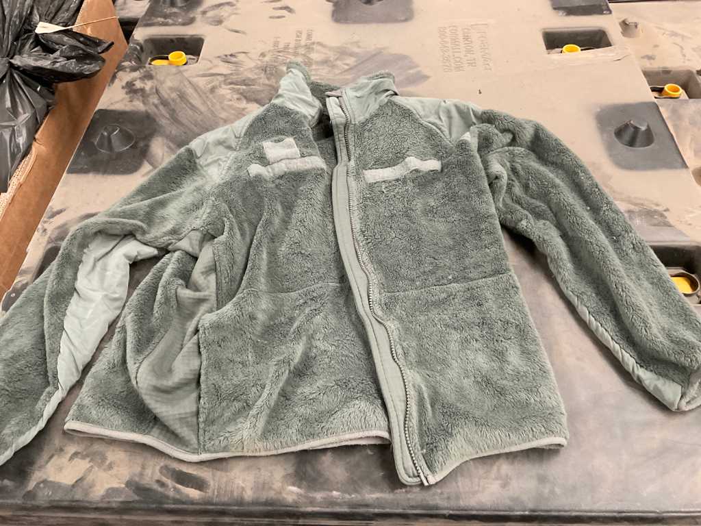 Cold weather fleece jacket (217x)