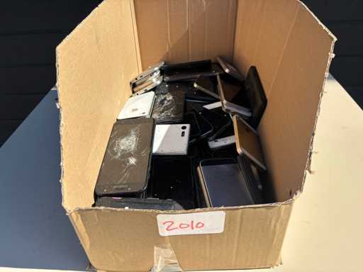 Partia telefonów – 100 części