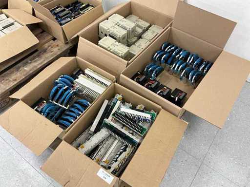 Batch of Omron modules