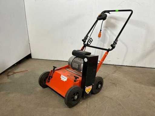 2014 Eliet E 401 Electric Scarifier - 400mm