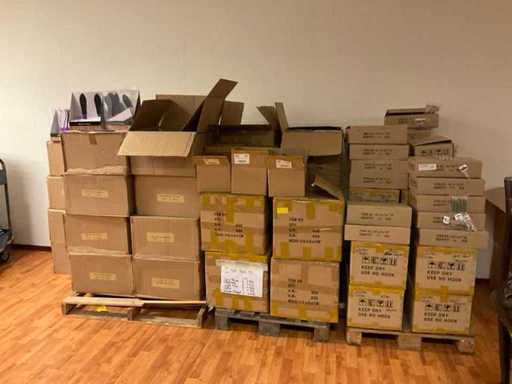 Partij nagel producten