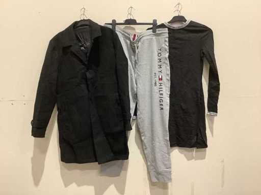 Markenkleidung (33x)