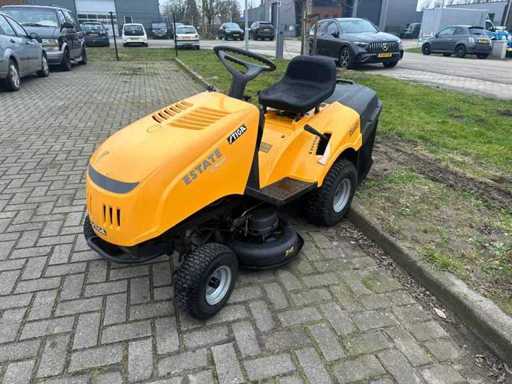 Stiga - Domeniu - Tractor de gazon