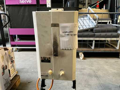 Eccotemp Warmwatertoestel op gas