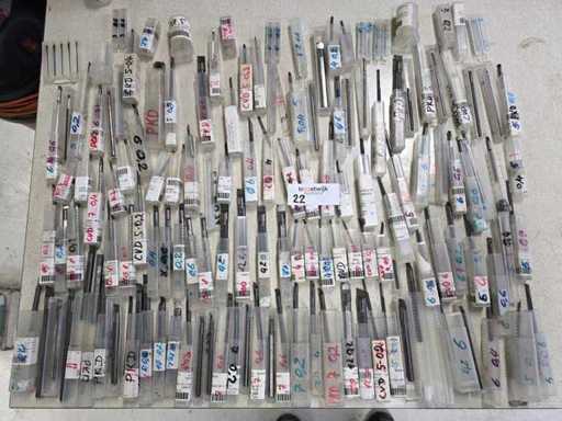 EHWA europe gmbh - harmetaal pkd/cvd - Drehmaschinenwerkzeuge