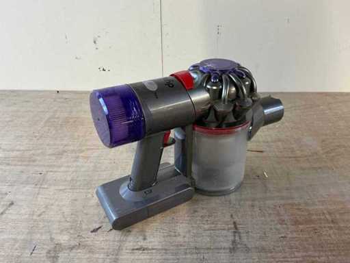 Dyson V12 wykrywa cienki odkurzacz Absolute Stick