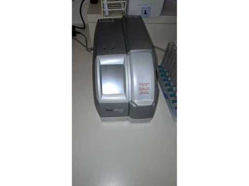 AFINION - AS100 - Analizator wielotestowy (hba1c, panel lipidowy, acr, crp)