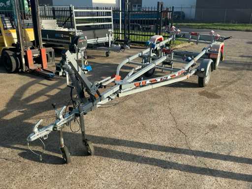 Remorc? de barc? Thomas Trailers (2x)