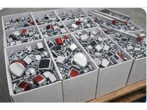 Palette, de 1000 pièces de poignée, de porte et bouton de porte neuf mélange de modèle visserie inclus, emballé individuellement 