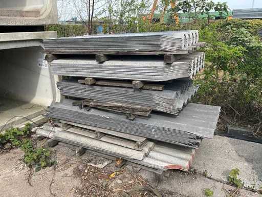 Foile ondulate fără azbest div. Dimensiuni: aproximativ 100m2