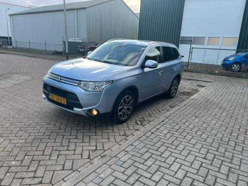 Mitsubishi Outlander 2.0 PHEV ExeEd XLine , GD-376-S 